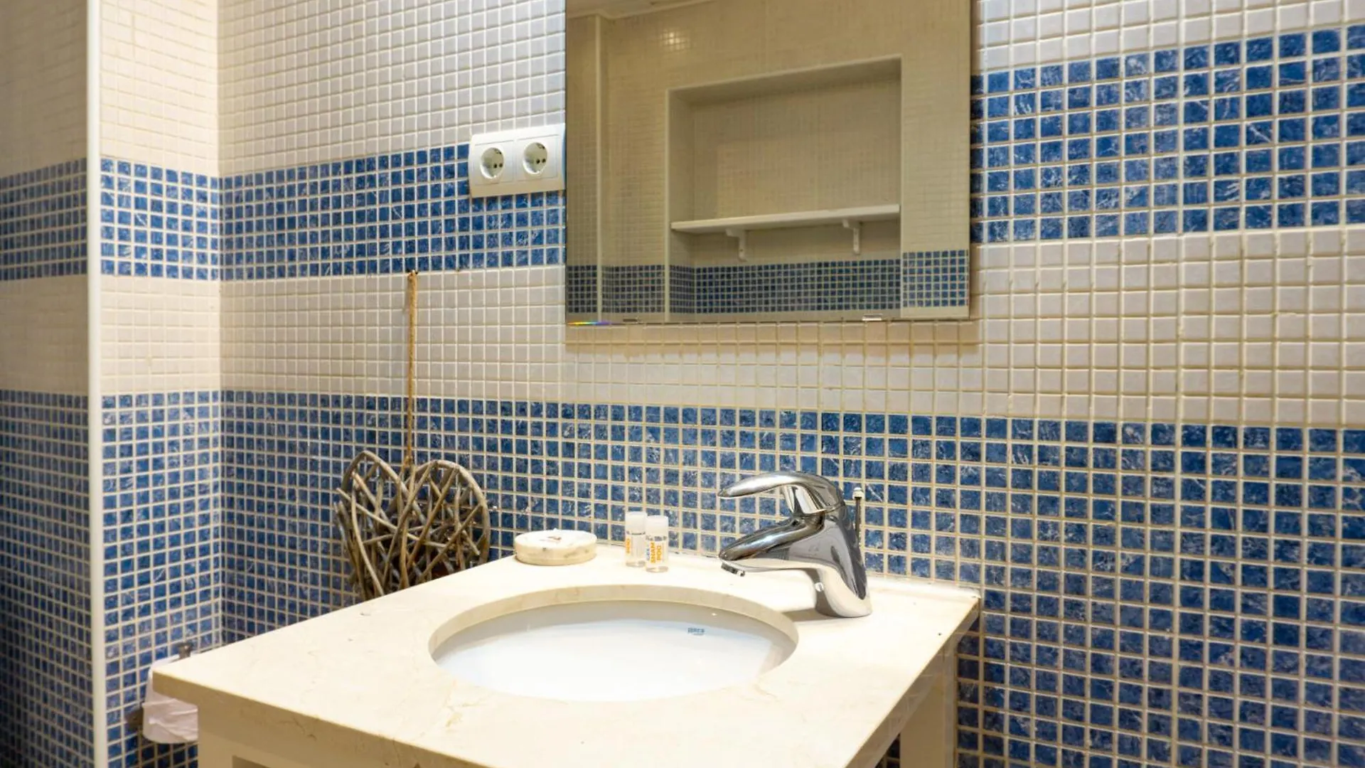 Suite Andres Perez Malaga Center